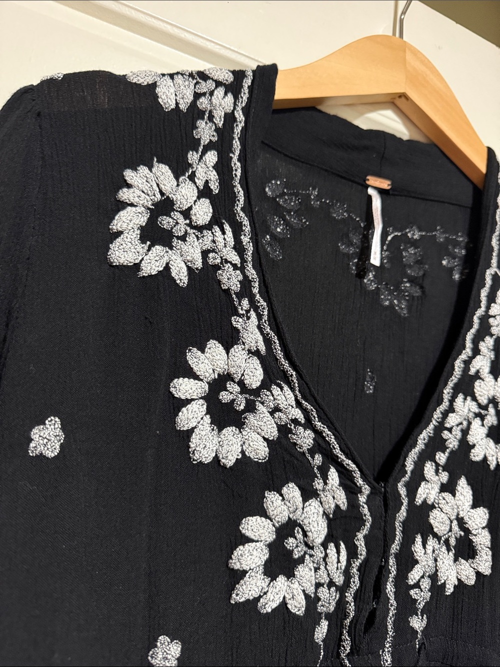 Free People Embroidered Fable midi dress black and white M - Picture 6 of 8